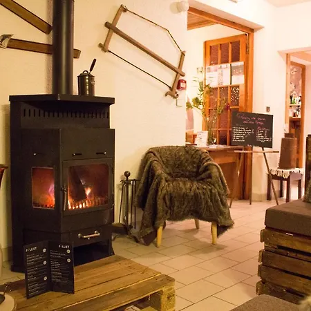 Du Poncellamont Hotel Arêches